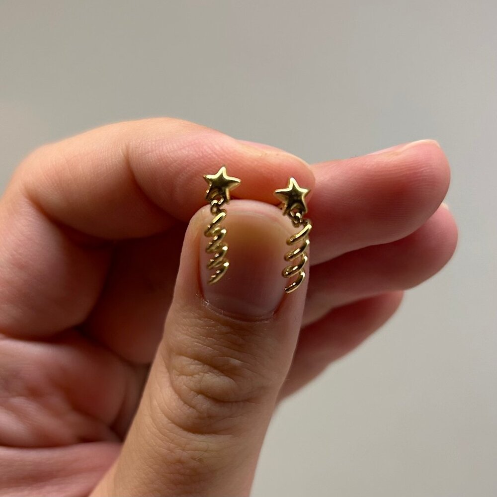 Hey Harper Shooting Star Earring Pair - Picture 5 of 6